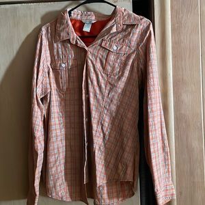 COPY - Duluth Trading button down short. Medium. Orange and gray.